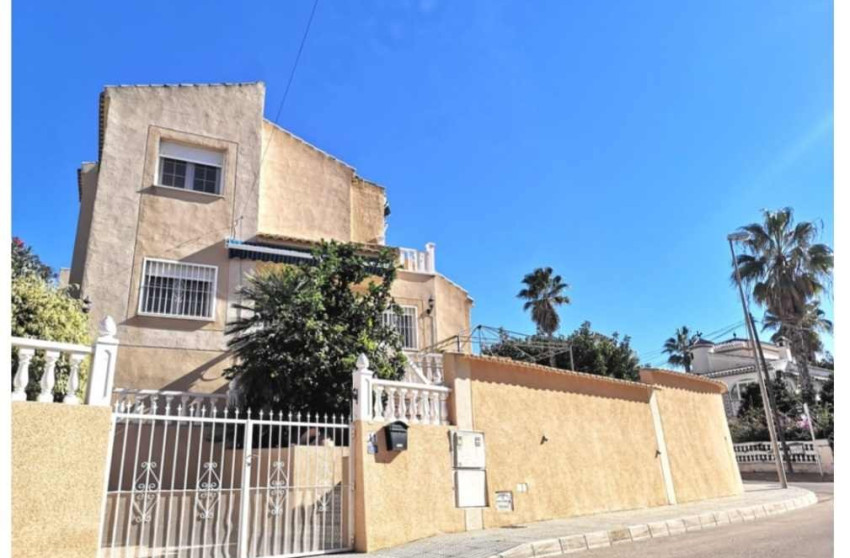 Resale - House - Orihuela Costa - Los Altos