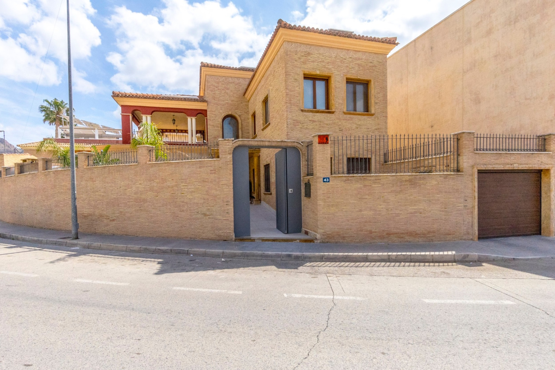 Resale - House - Orihuela