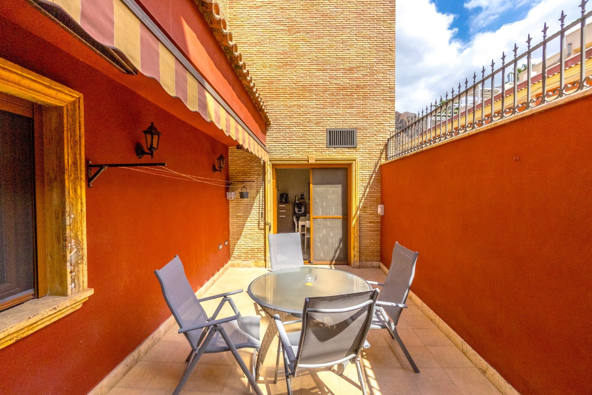 Resale - House - Orihuela