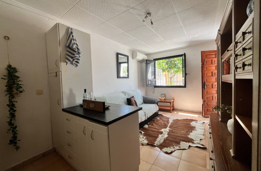 Resale - House - San Fulgencio