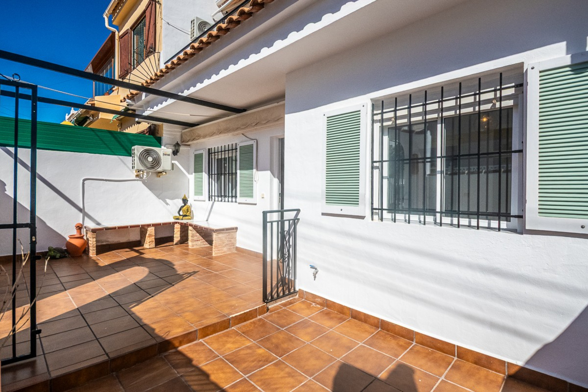 Resale - House - San Miguel de Salinas