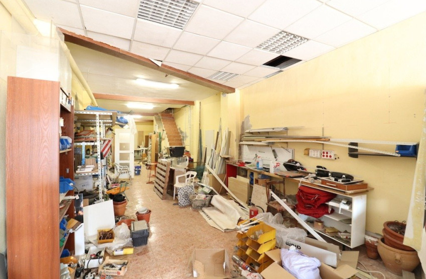 Resale - House - Torrevieja - Acequion