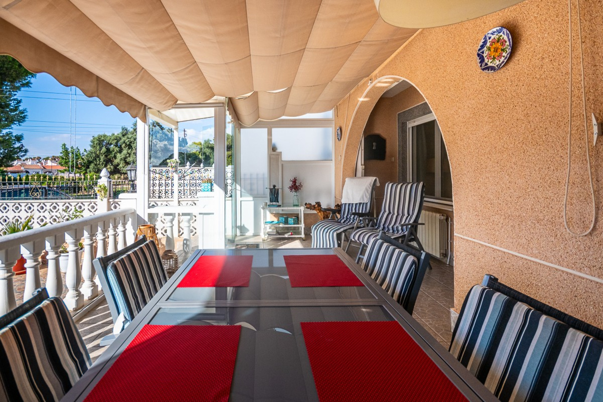 Resale - House - Torrevieja - Calas Blancas