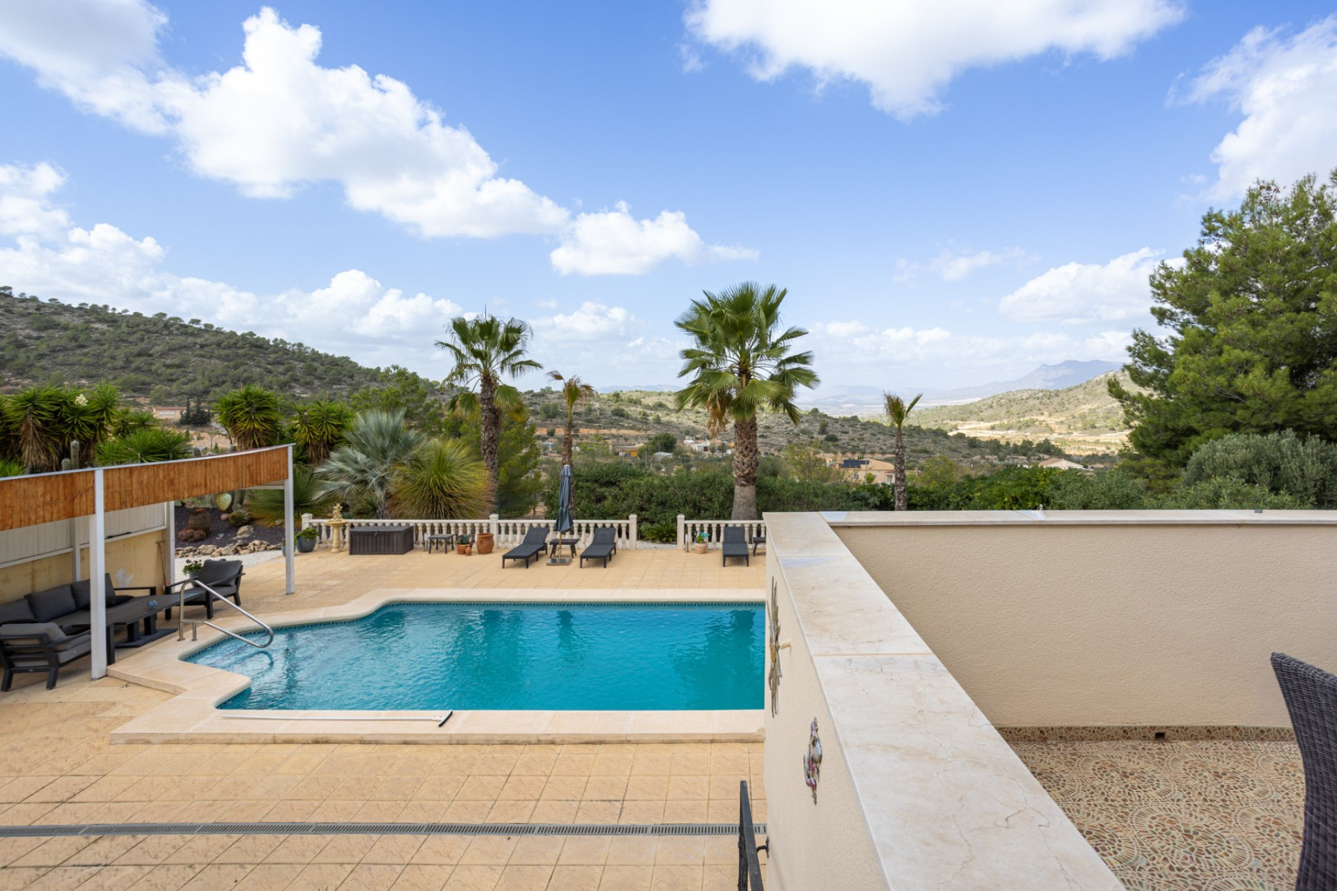 Resale - Independent villa - La Zarza