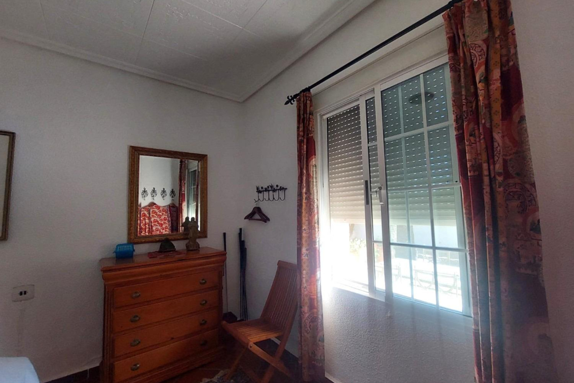 Resale - Masia - La marina - La Marina