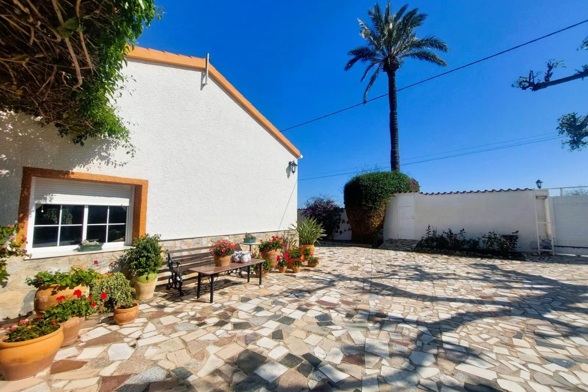 Resale - Masia - La marina - La Marina