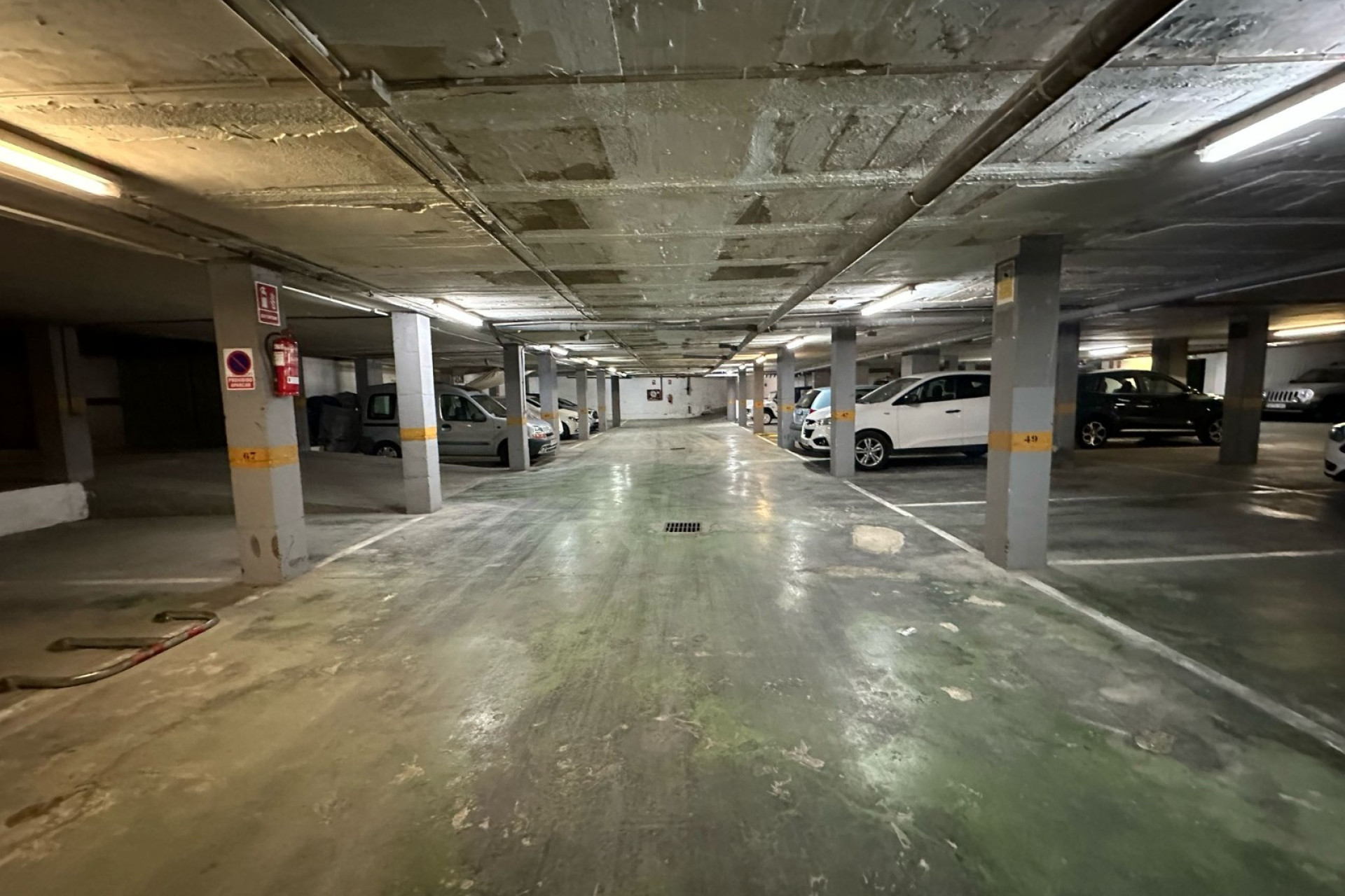Resale - Parking Space / Garage - Port d'Andratx - Andratx
