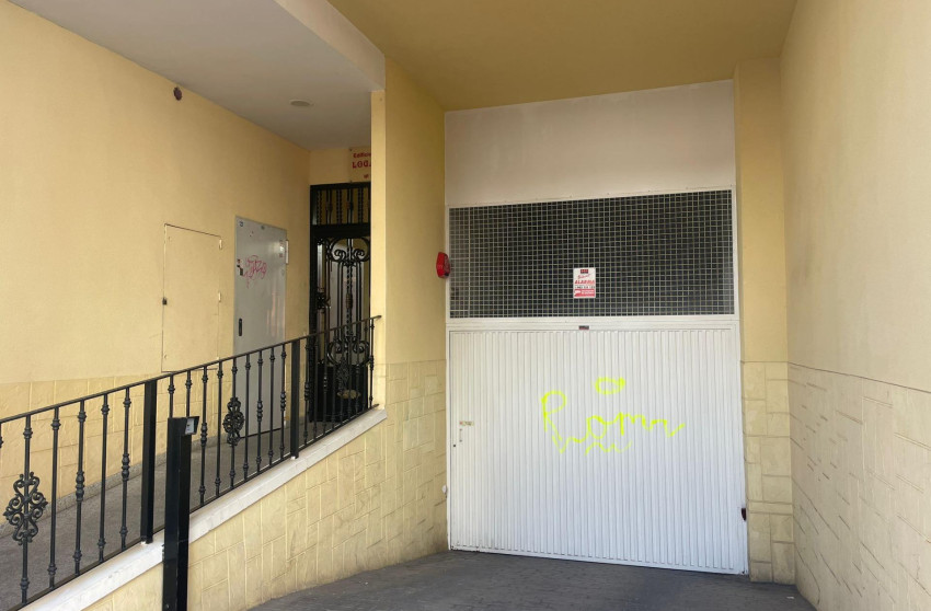 Resale - Parking - Torrevieja - Playa del cura