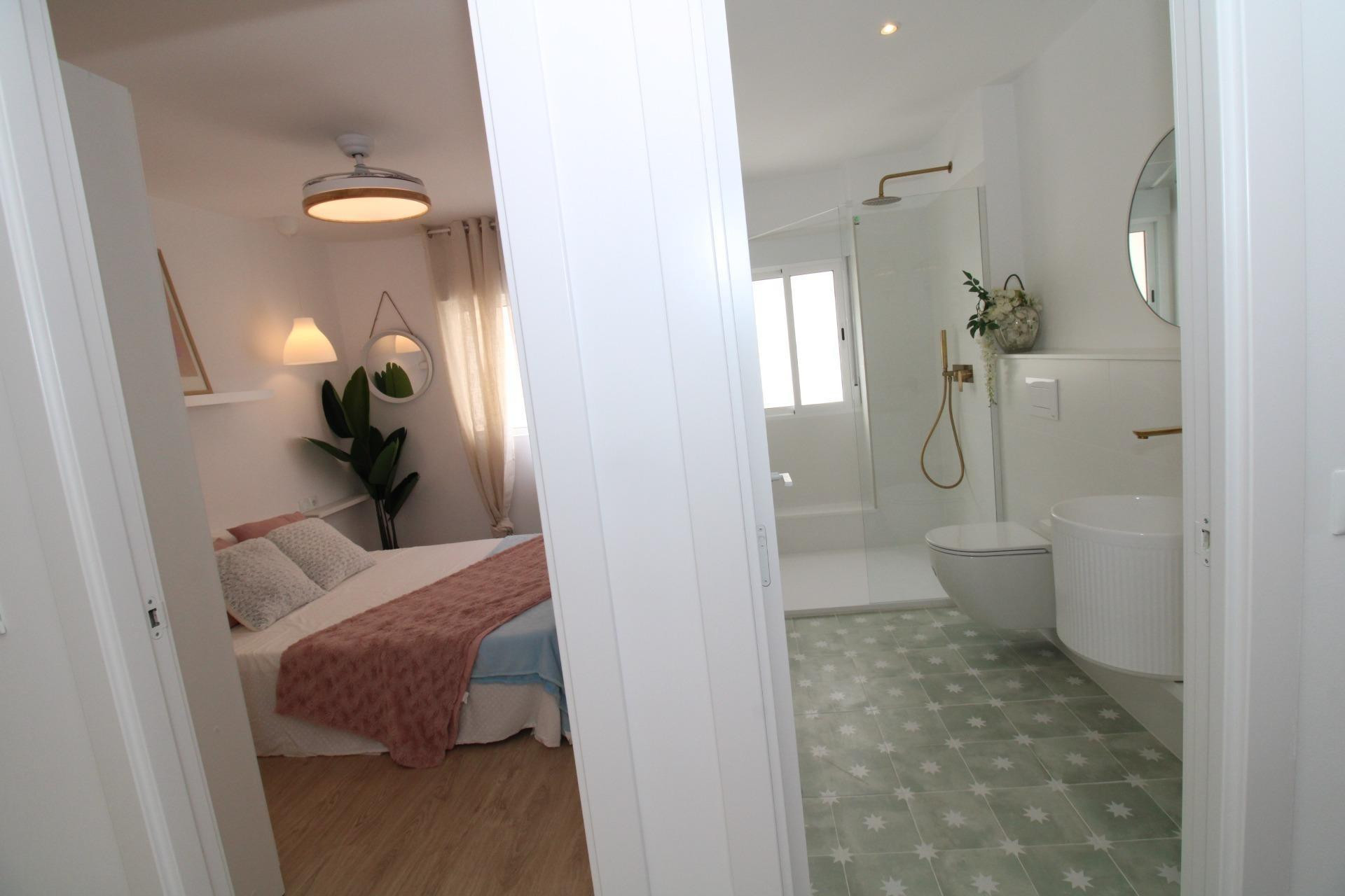 Resale - Penthouse - Lo Pagan - LA PUNTICA