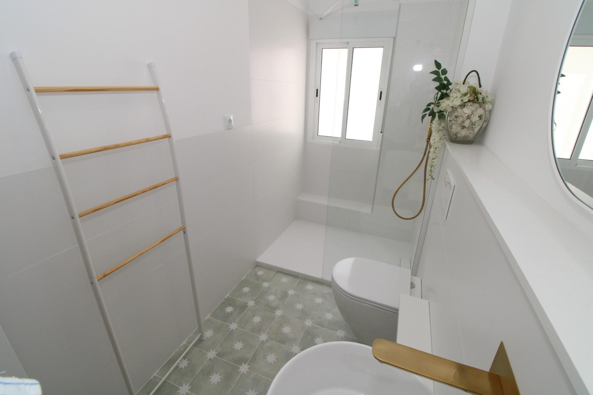 Resale - Penthouse - Lo Pagan - LA PUNTICA