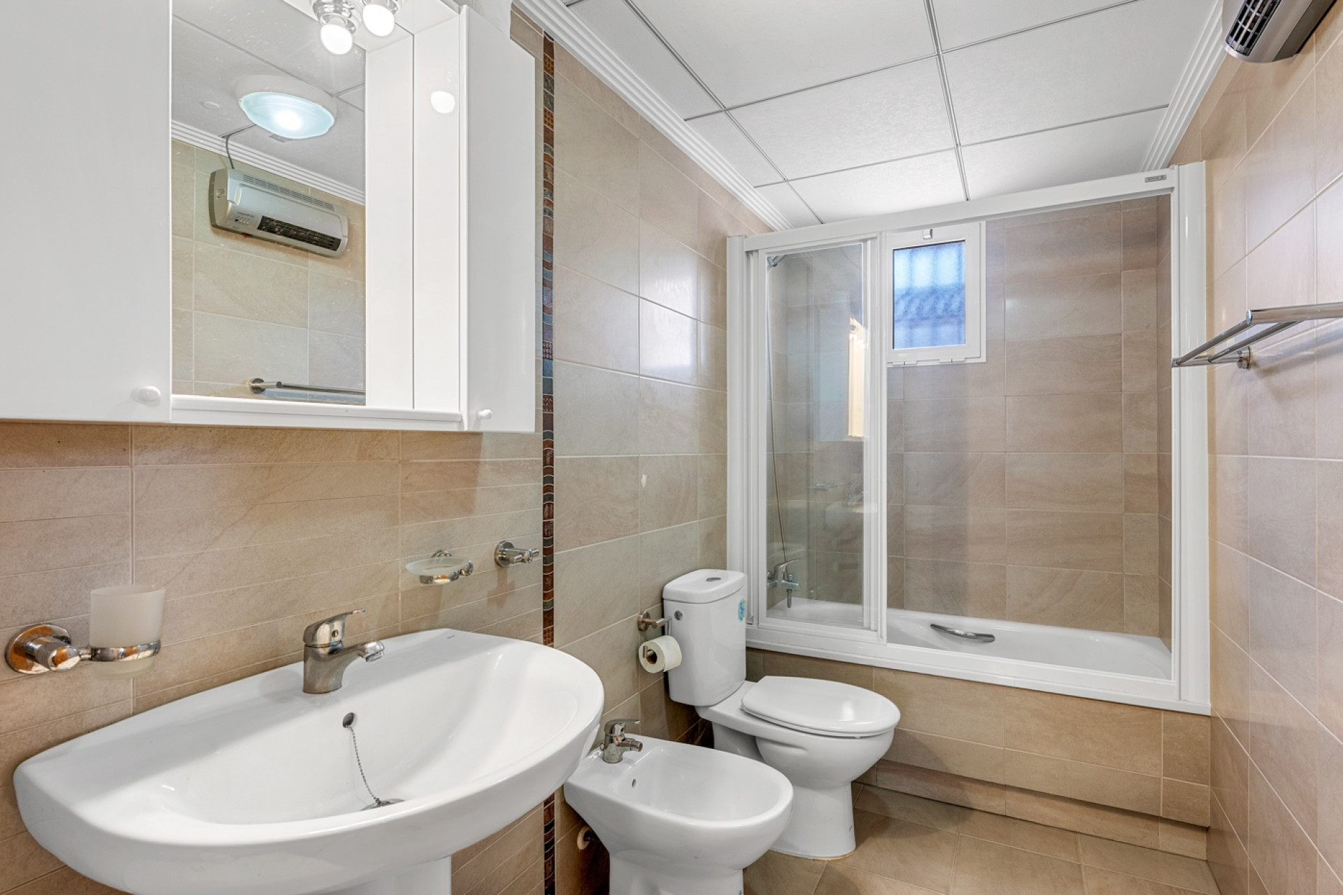 Resale - Quad Villa - Orihuela Costa - Villamartin