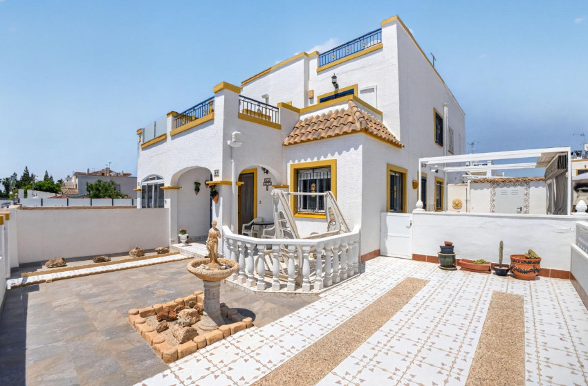 Resale - Quad Villa - Torrevieja - Jardin Del Mar