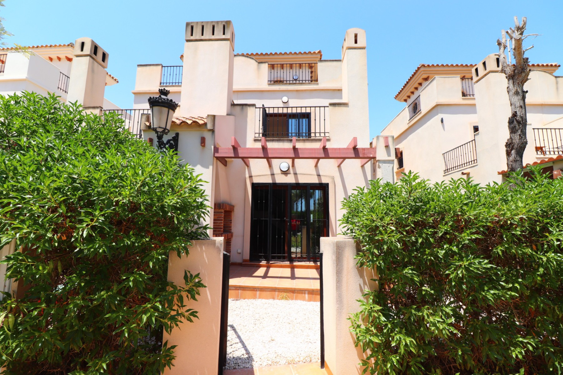 Resale - Semi detached Villa - Algorfa - La Finca Golf Resort