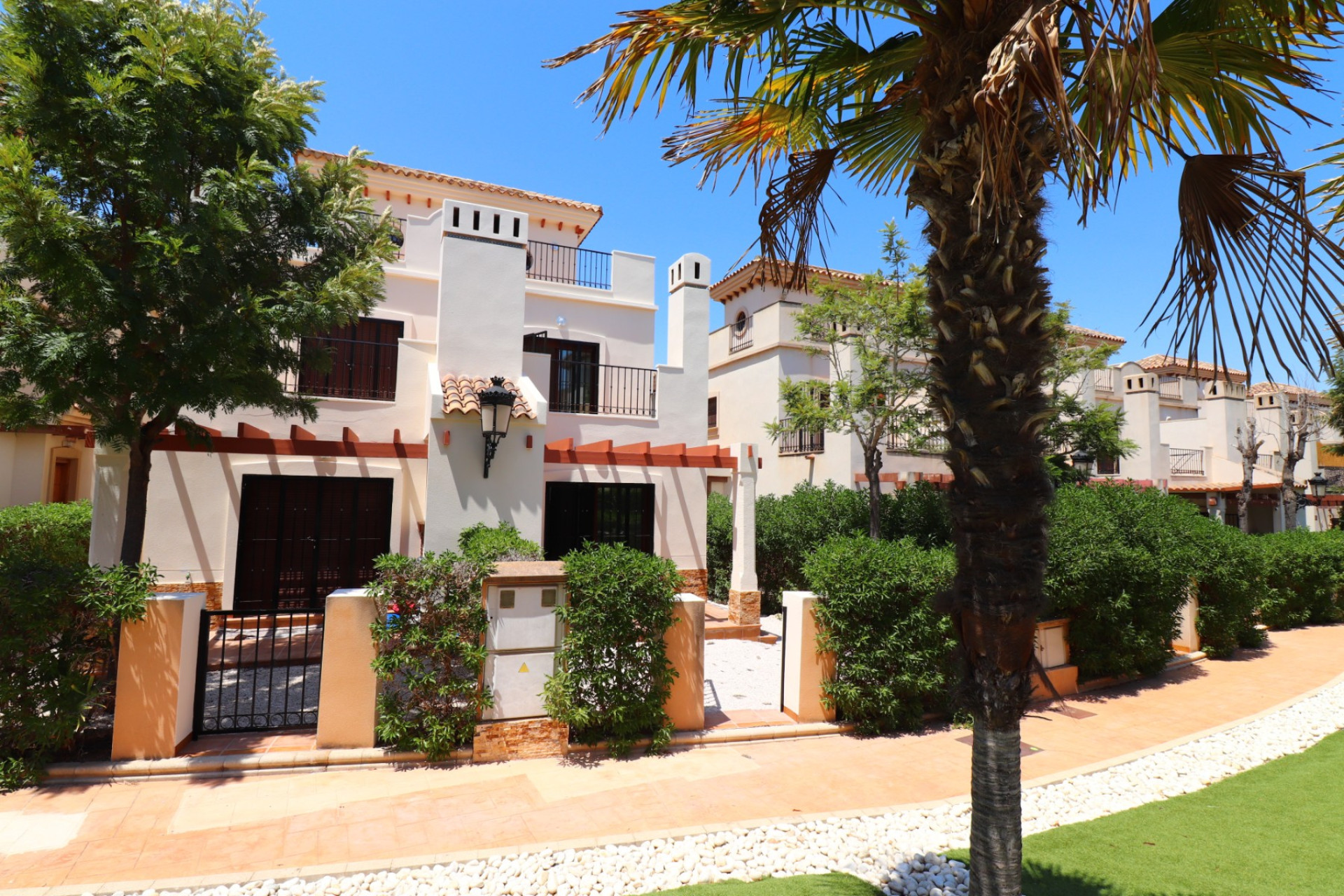 Resale - Semi detached Villa - Algorfa - La Finca Golf Resort