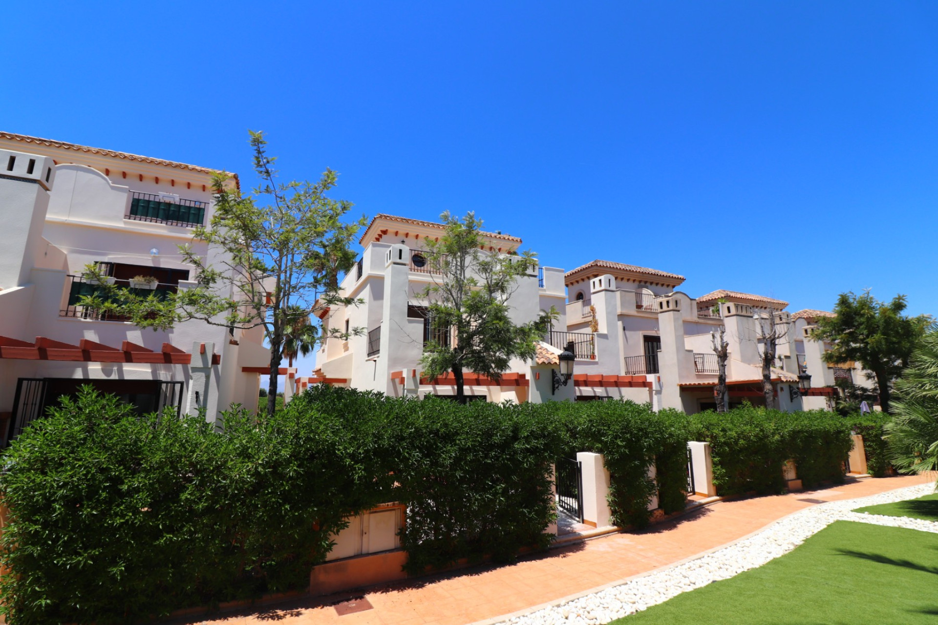 Resale - Semi detached Villa - Algorfa - La Finca Golf Resort