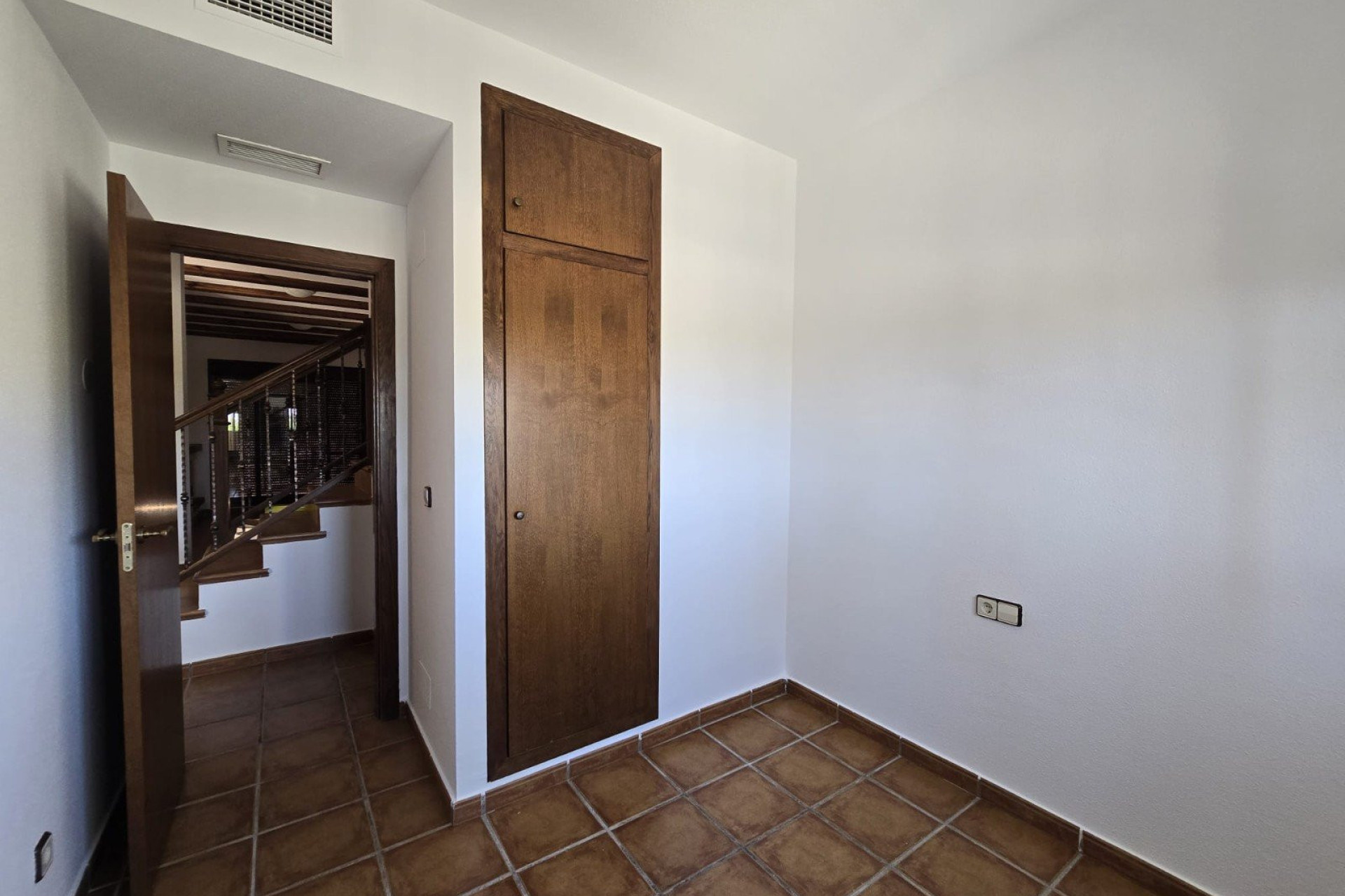 Resale - Semi-Detached Villa - Algorfa - La Finca Golf