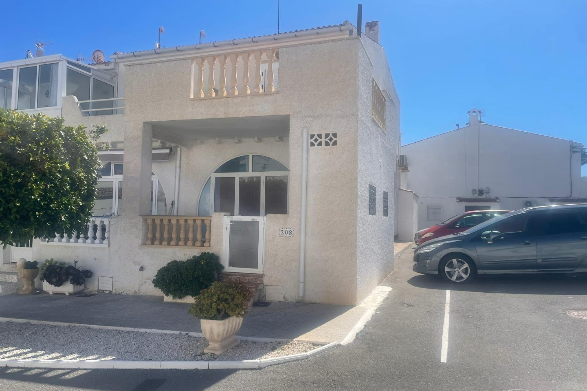 Resale - Semi detached Villa - La Mata - Cabo Cervera