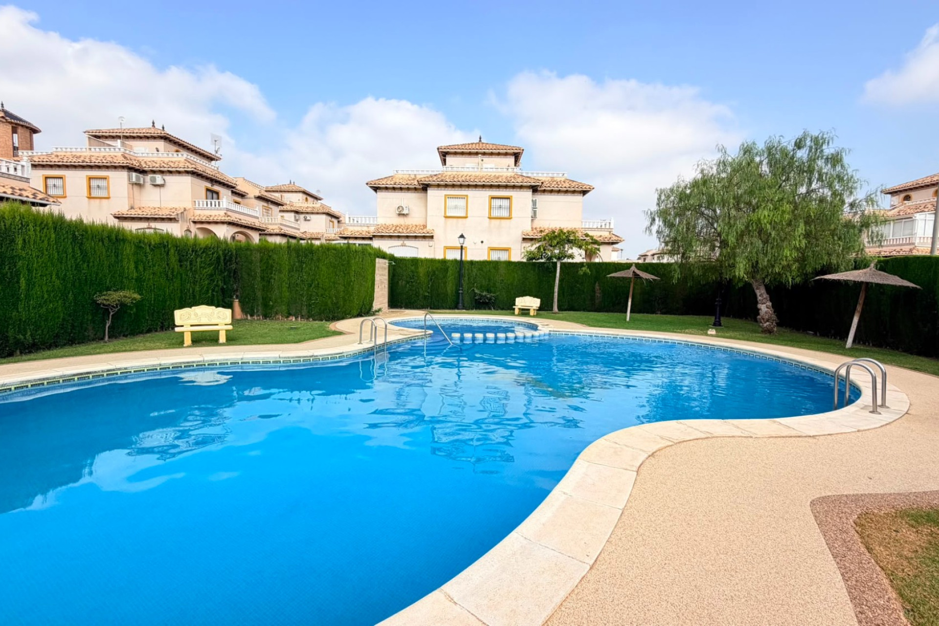 Resale - Semi detached Villa - Lomas de Cabo Roig - Orihuela Costa