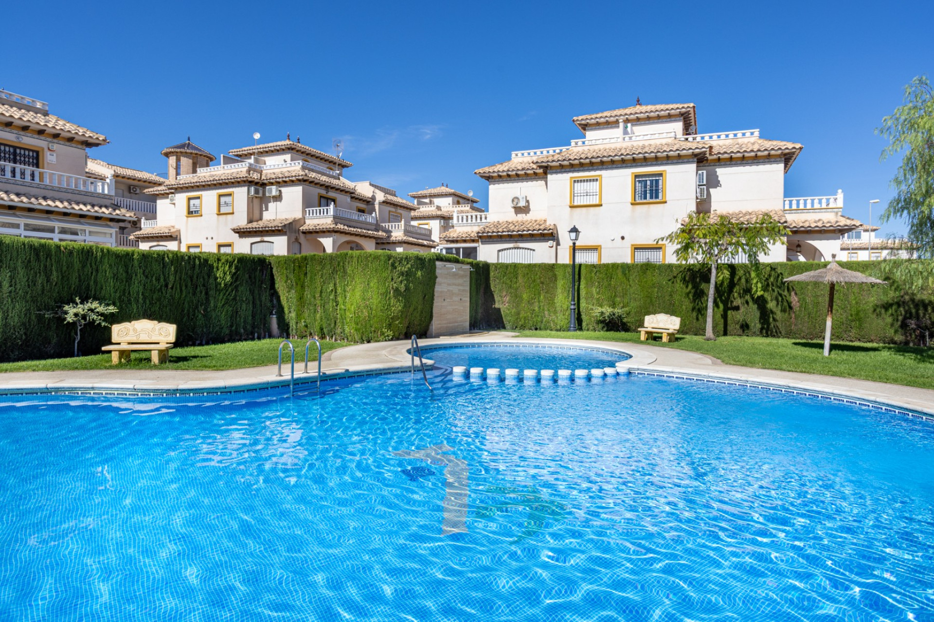 Resale - Semi detached Villa - Lomas de Cabo Roig - Orihuela Costa