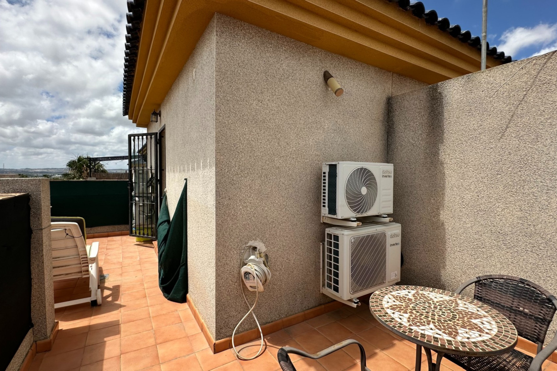 Resale - Semi detached Villa - Los Montesinos - La Herrada