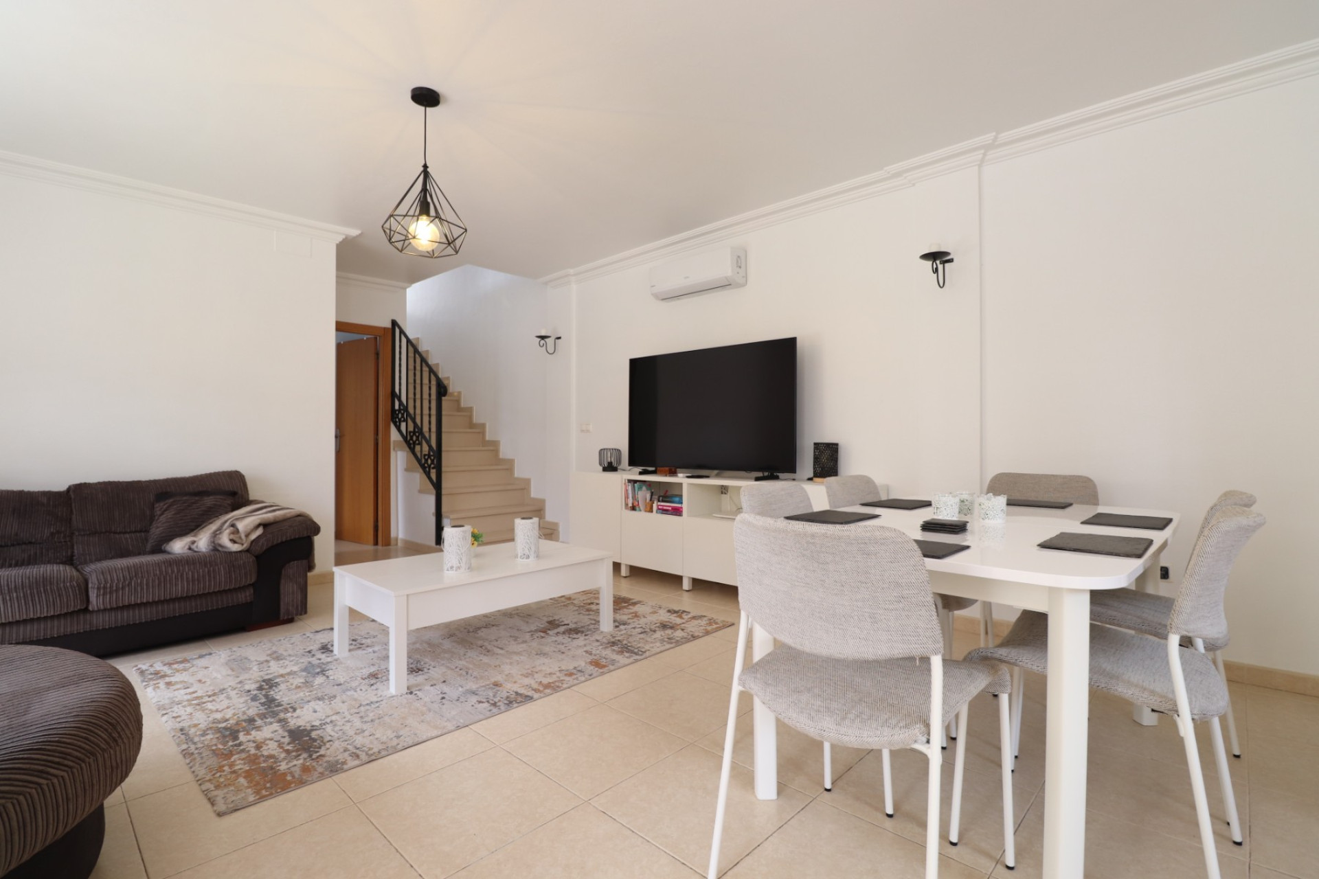 Resale - Semi detached Villa - Los Montesinos - La Herrada