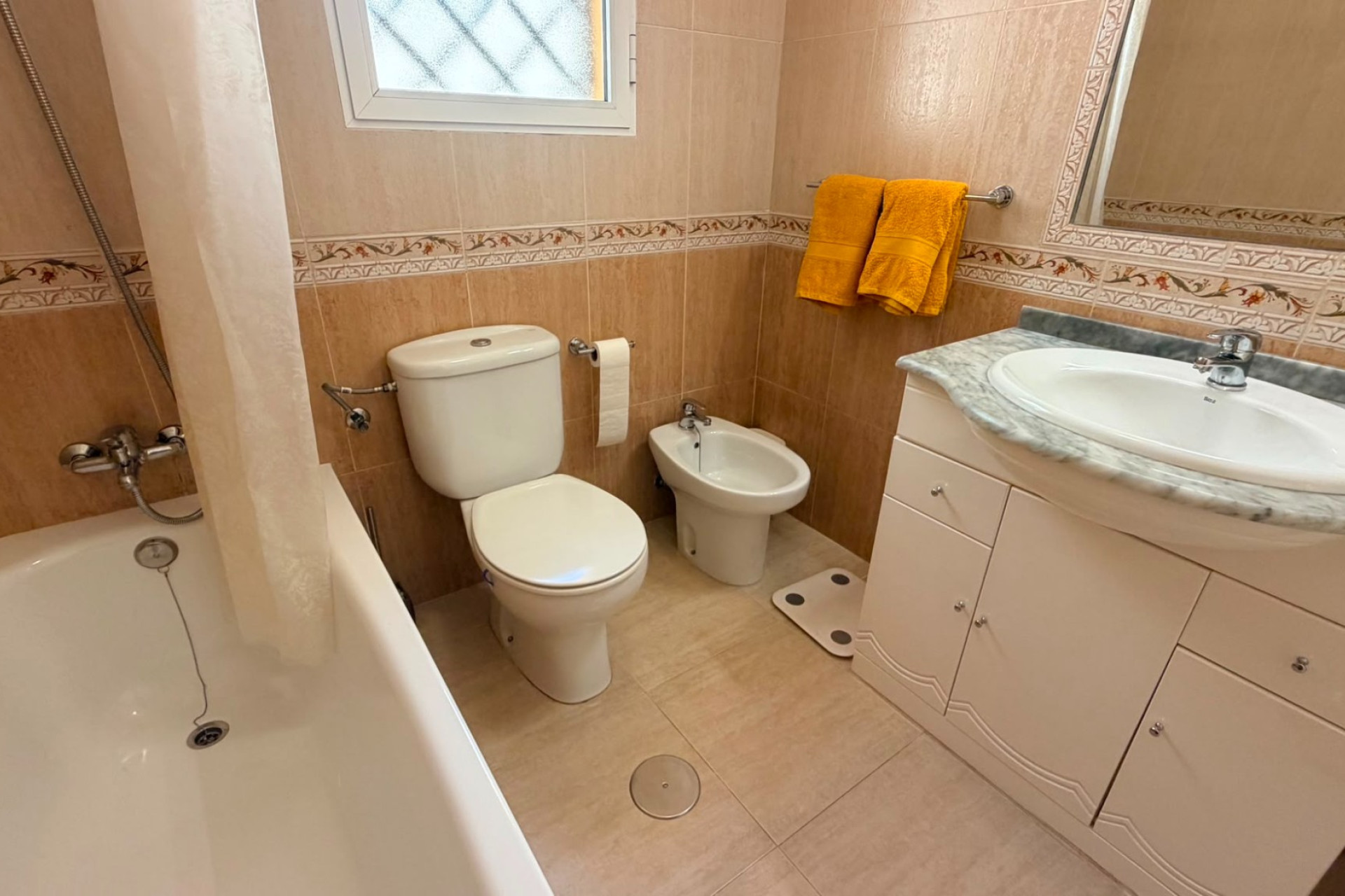 Resale - Semi detached Villa - Los Montesinos - Urbanizacion montesol