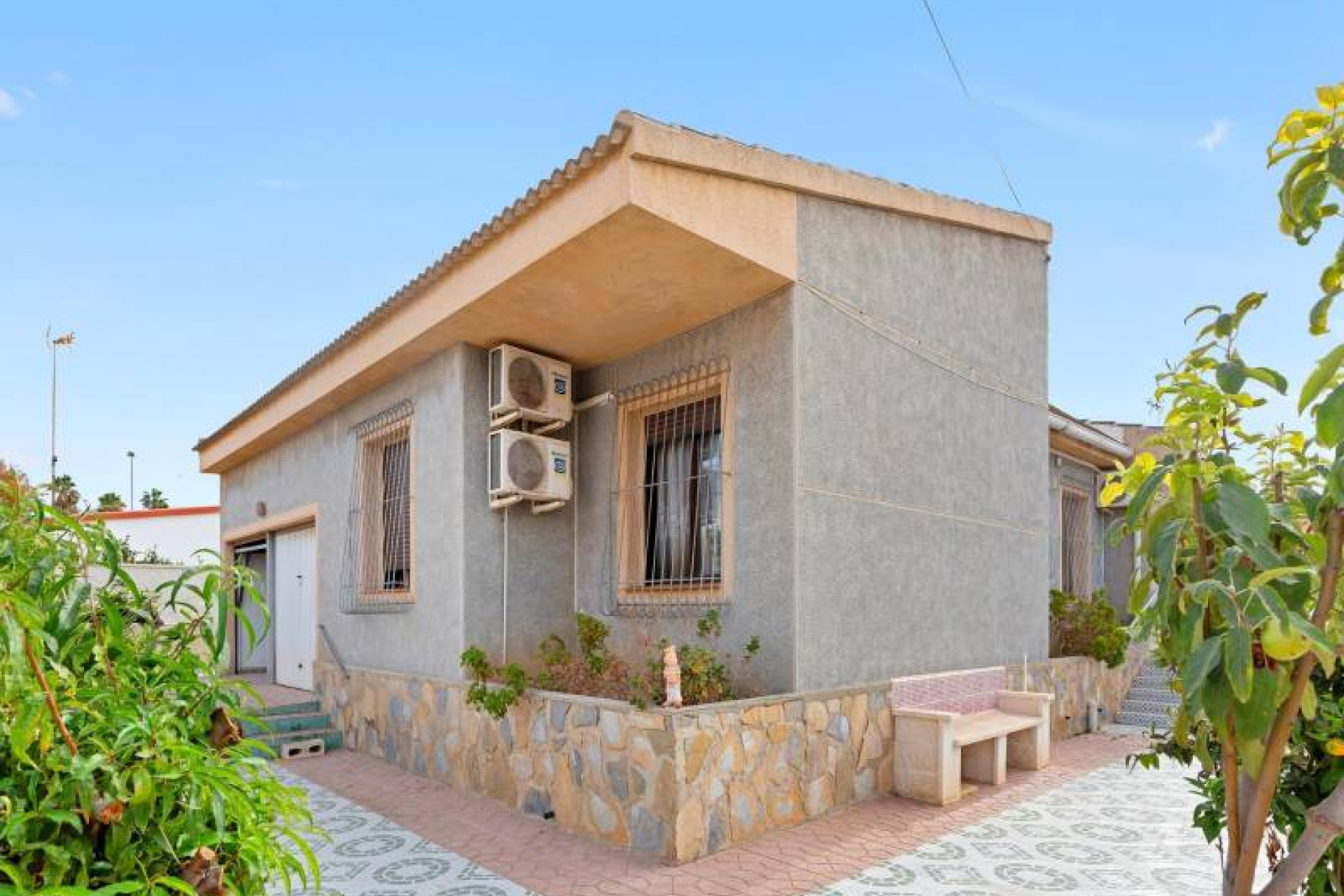 Resale - Single family house - Torrevieja - Nueva Torrevieja