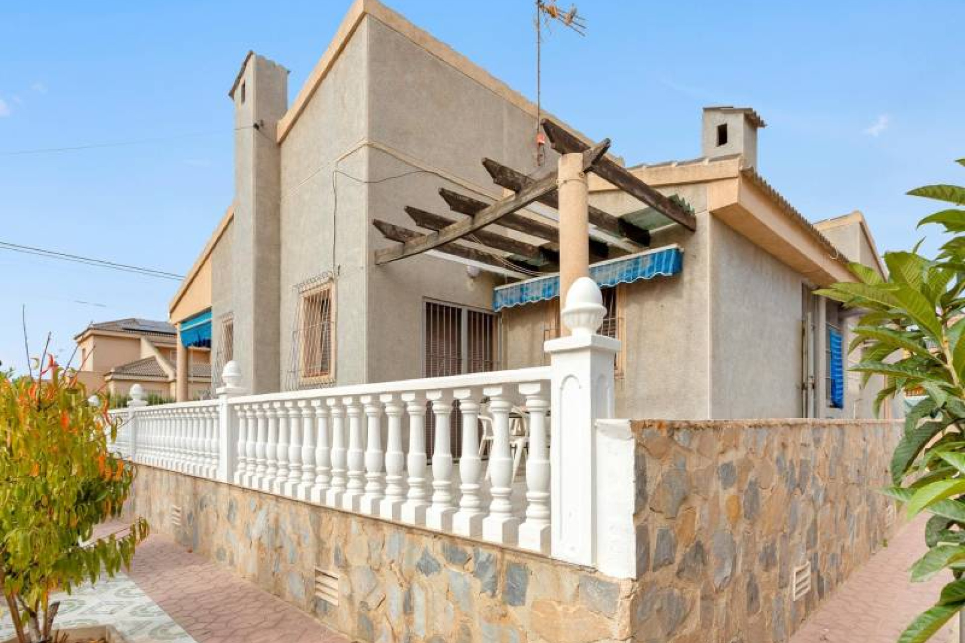 Resale - Single family house - Torrevieja - Nueva Torrevieja