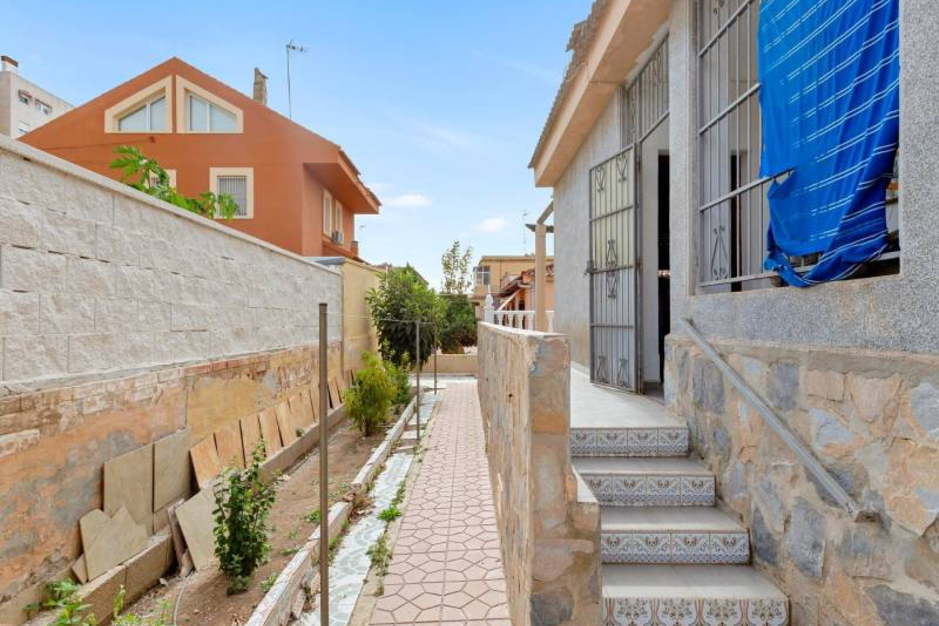 Resale - Single family house - Torrevieja - Nueva Torrevieja