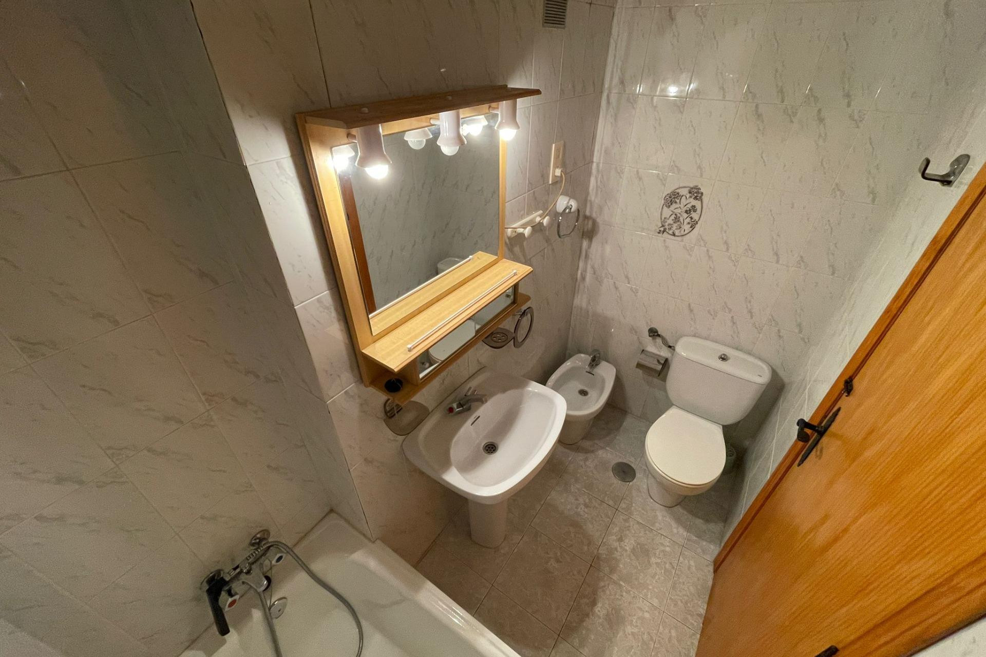 Resale - Studio - Torrevieja - Estacion de autobuses