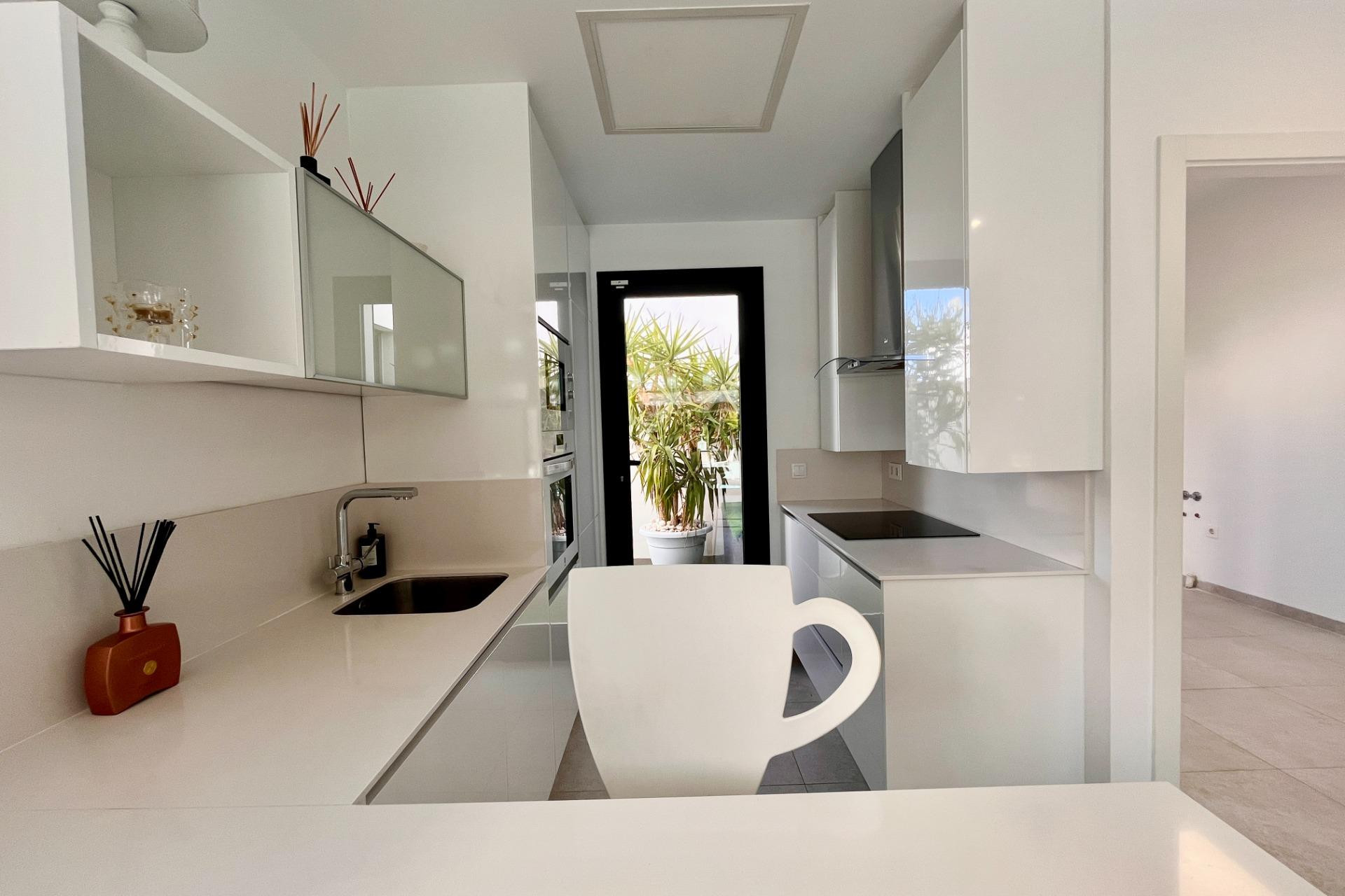 Resale - Terraced house - Orihuela Costa - Las Filipinas