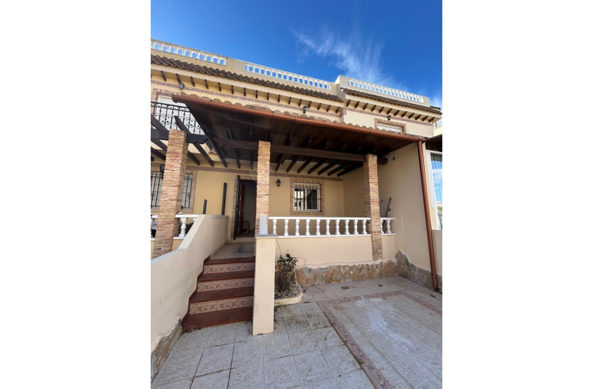 Resale - Terraced house - Orihuela Costa - Los Almendros-La Florida