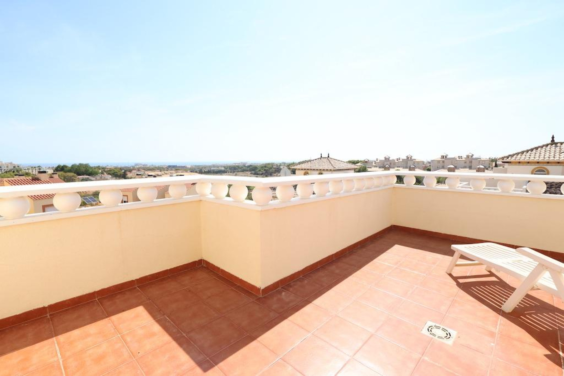 Resale - Terraced house - Orihuela Costa - Montezenia