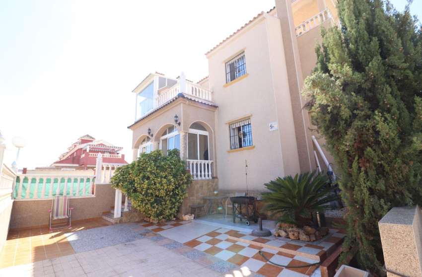 Resale - Terraced house - Orihuela Costa - PAU 26