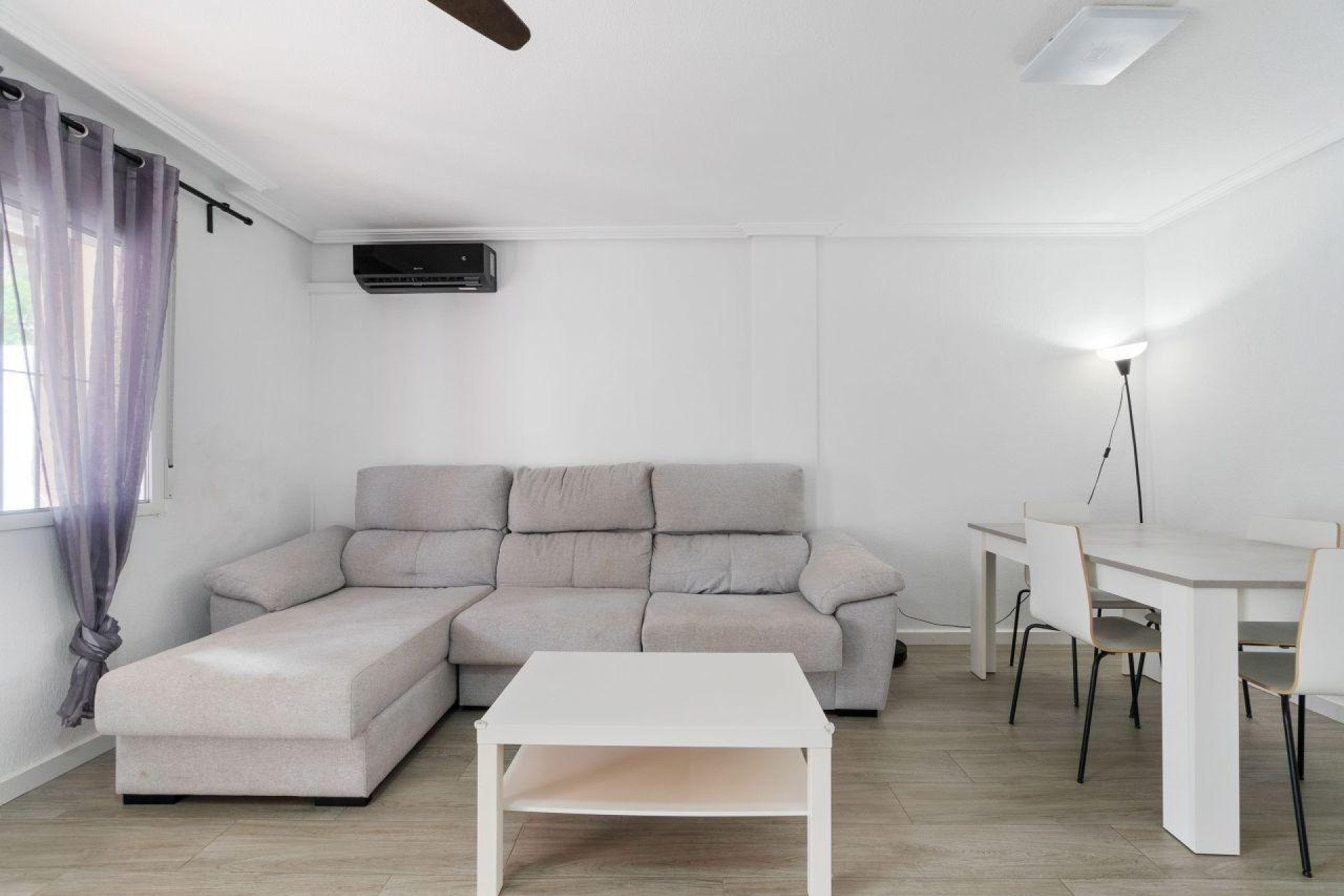 Resale - Terraced house - Orihuela Costa - Punta Prima