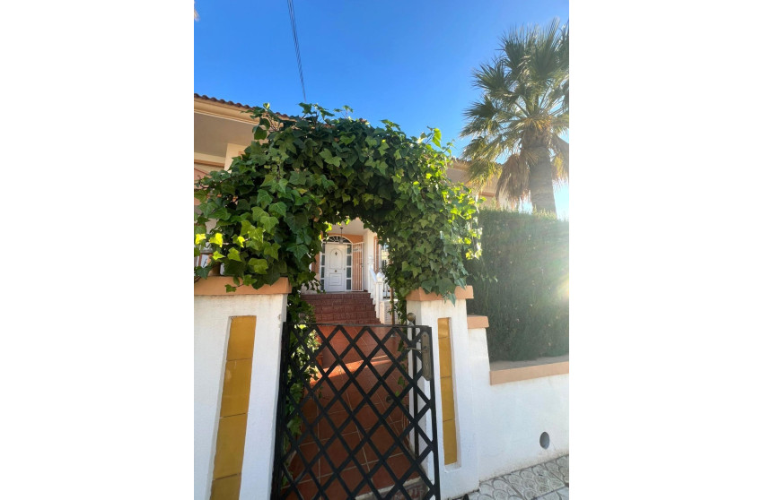 Resale - Terraced house - Orihuela Costa - Villamartín-Las Filipinas