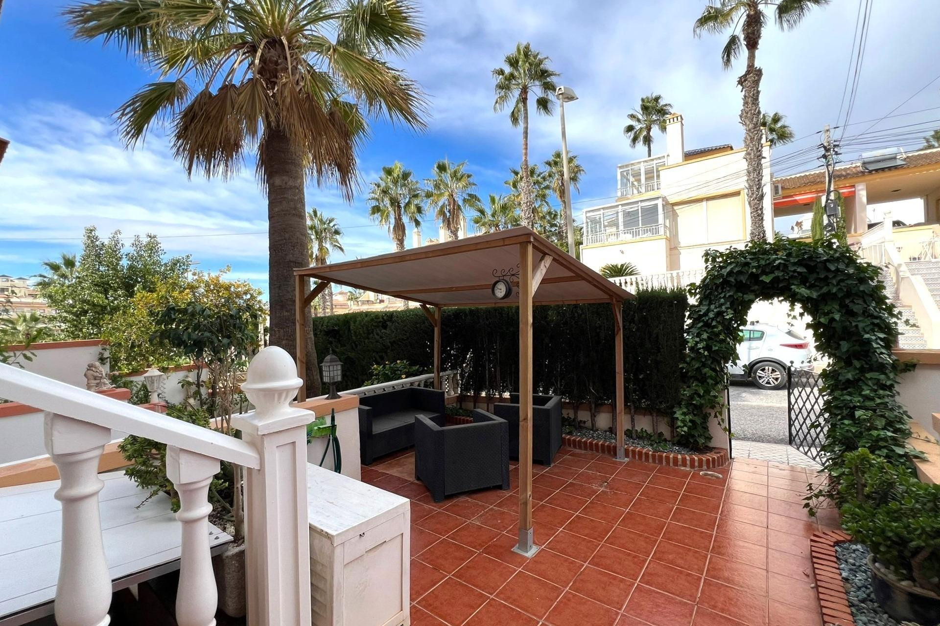 Resale - Terraced house - Orihuela Costa - Villamartín-Las Filipinas