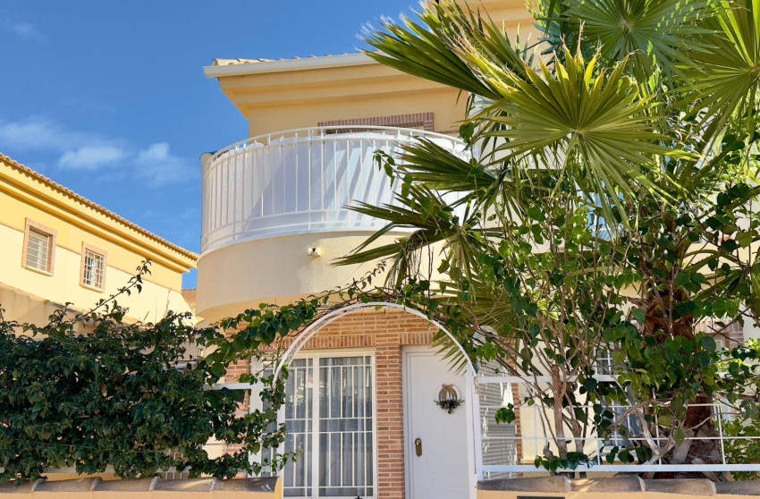 Resale - Terraced house - Rojales - Doña Pepa