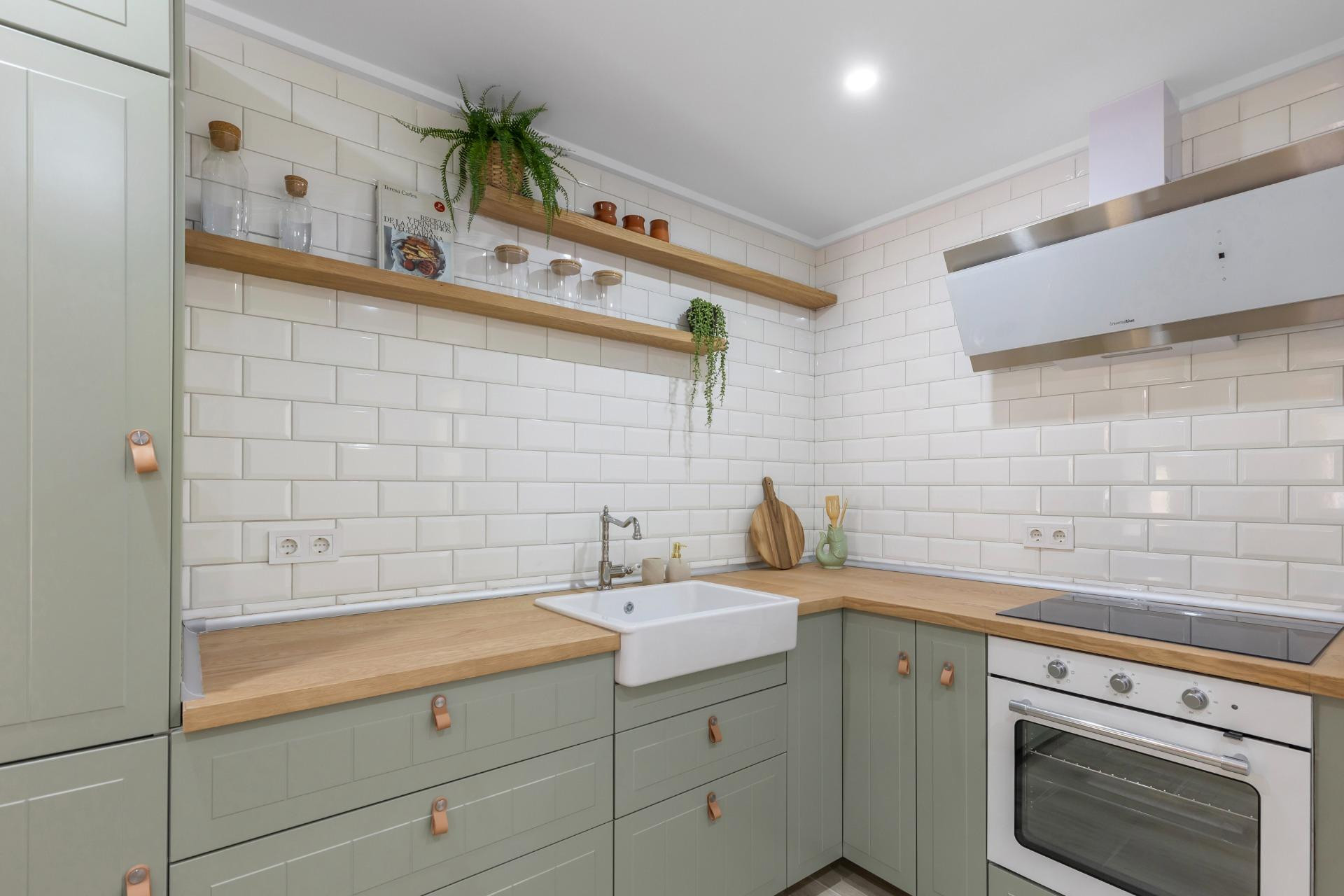 Resale - Terraced house - Torrevieja - Centro - Muelle Pesquero