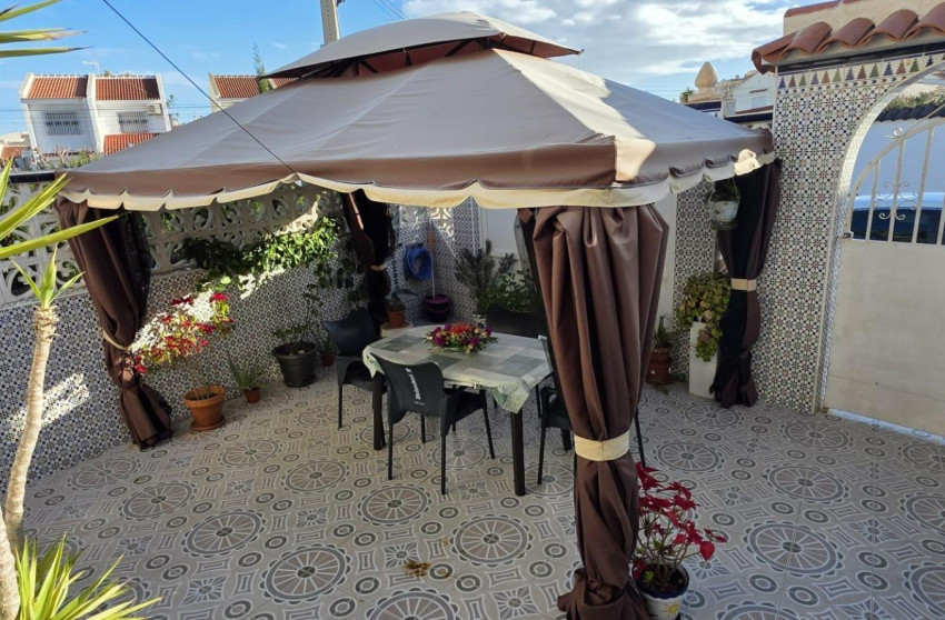 Resale - Terraced house - Torrevieja - Centro