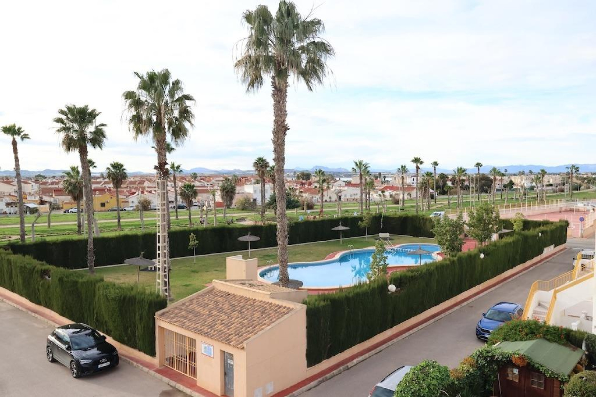 Resale - Terraced house - Torrevieja - El limonar