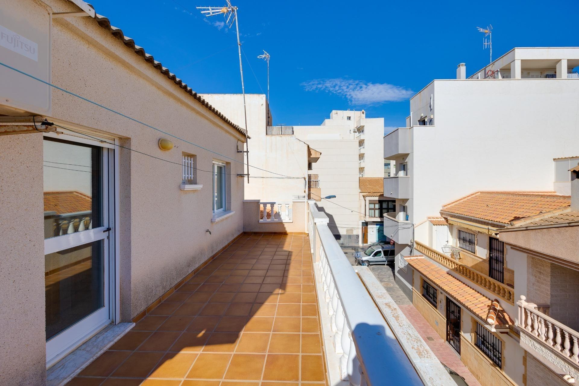 Resale - Terraced house - Torrevieja - Estacion de autobuses