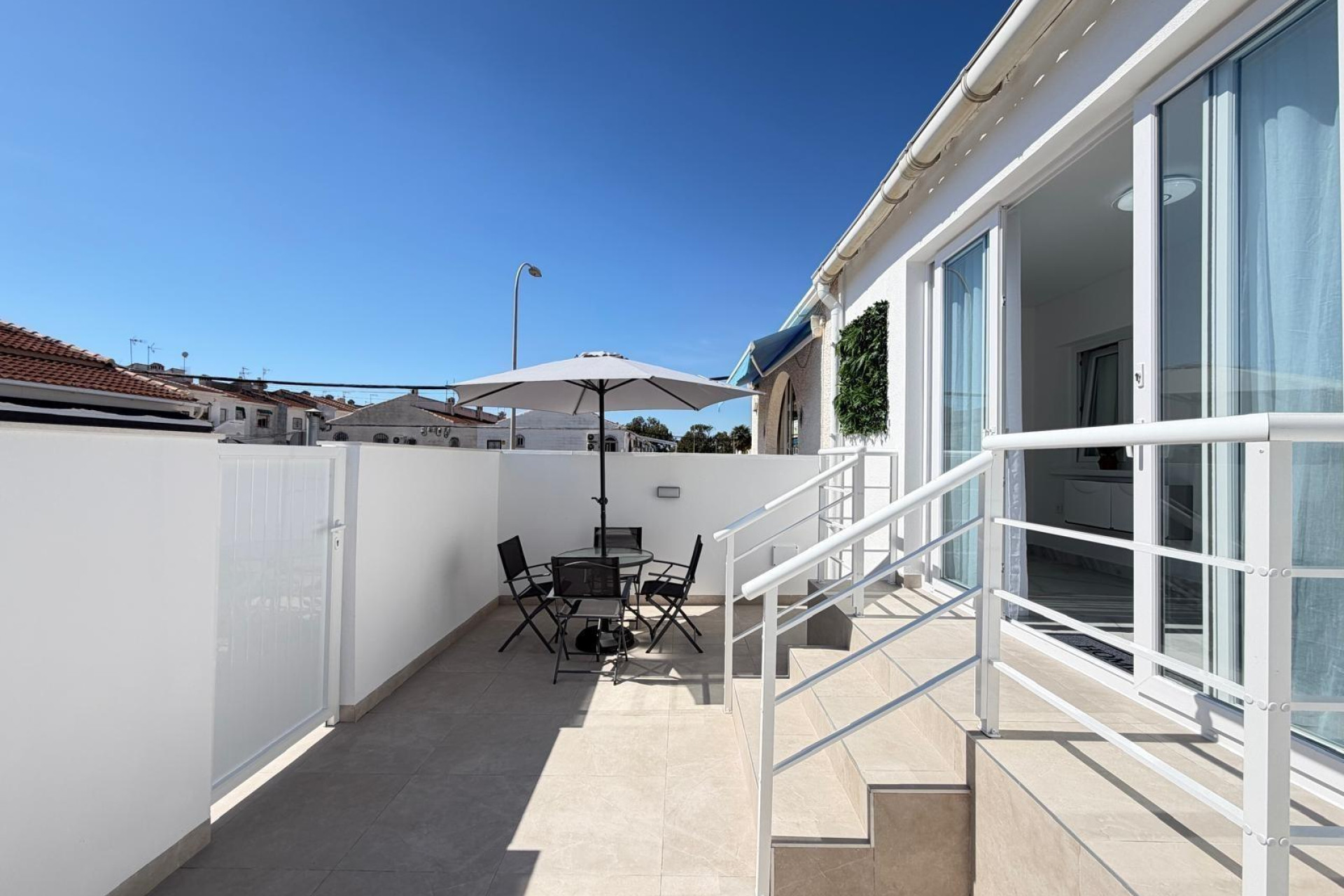 Resale - Terraced house - Torrevieja - La Siesta - El Salado - Torreta