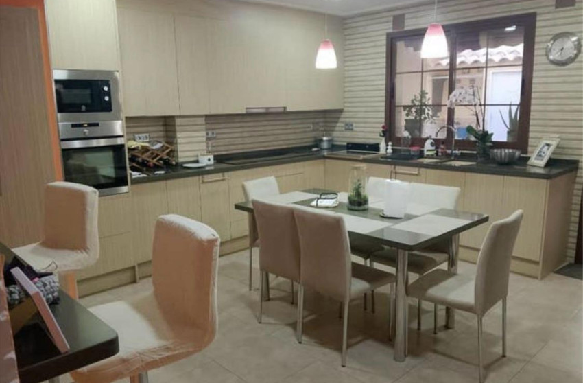 Resale - Terraced house - Torrevieja - Torreta florida