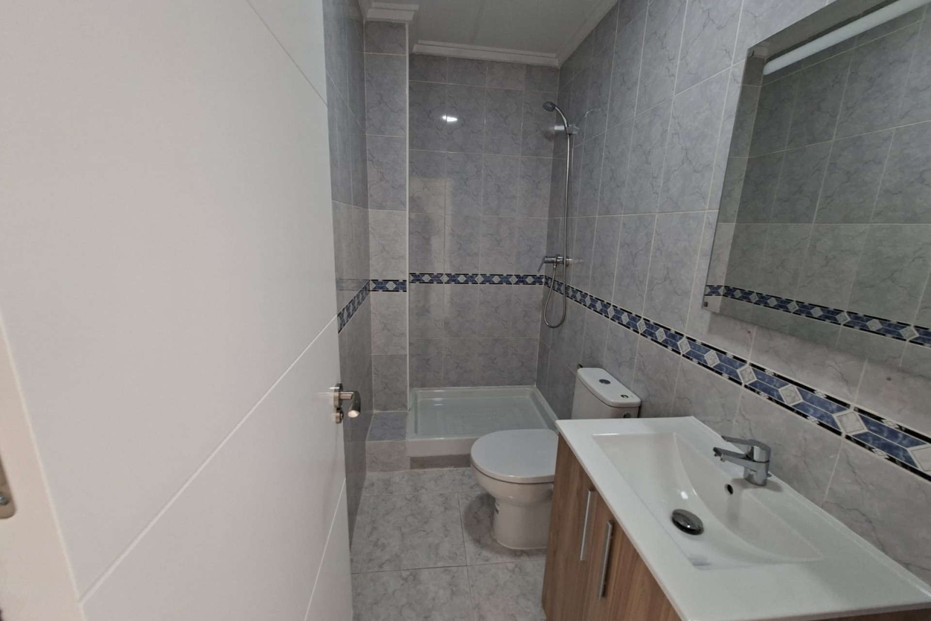 Resale - Terraced house / Townhouse - San Fulgencio - La Marina