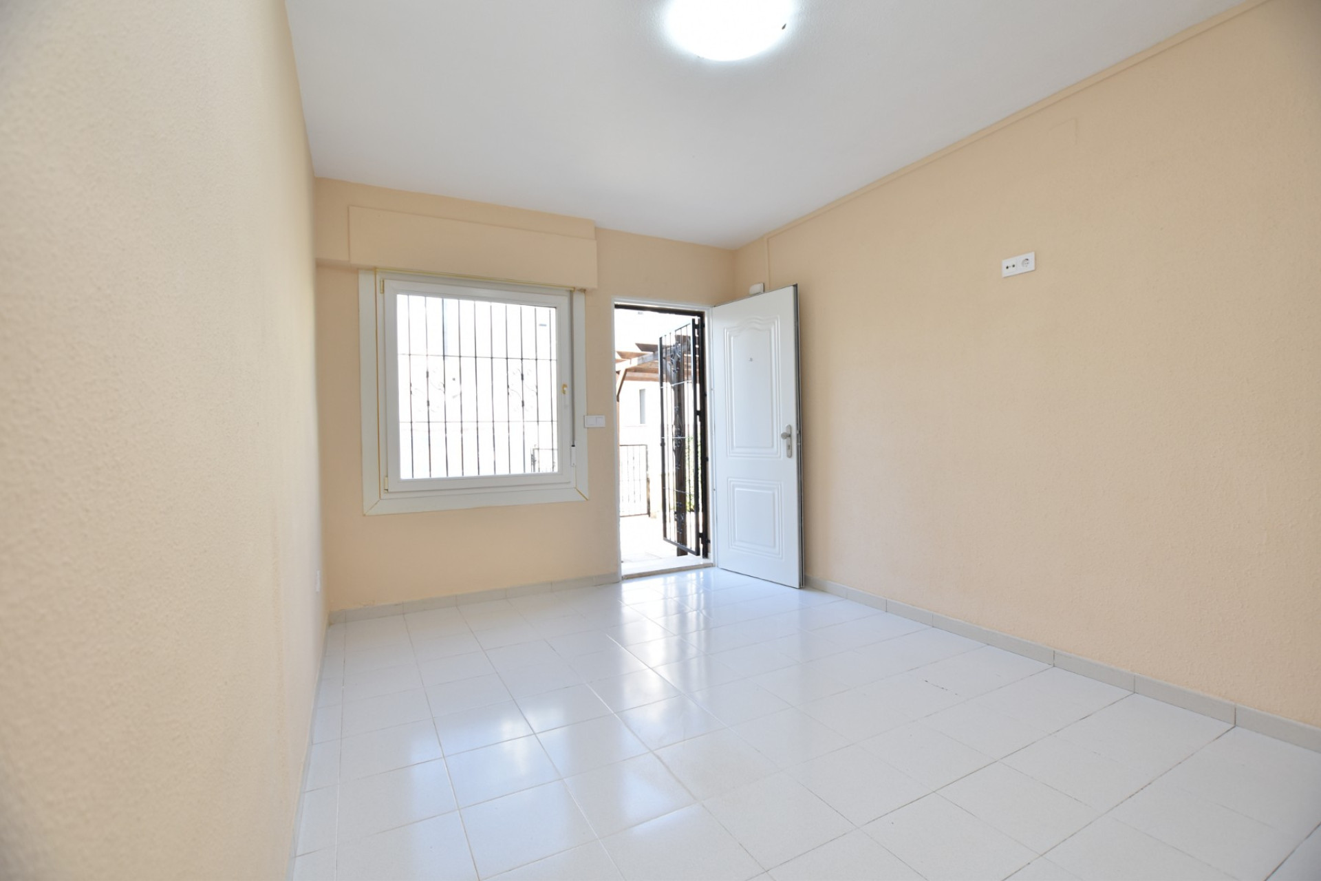 Resale - Terraced house / Townhouse - Torrevieja - Lago Jardín II