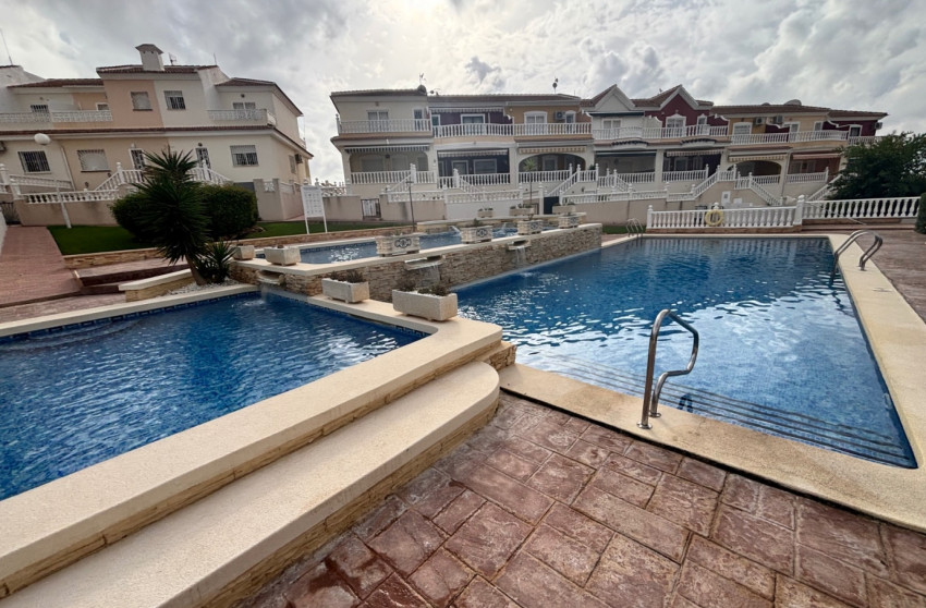 Resale - Townhouse - Benijófar - Monte Azul