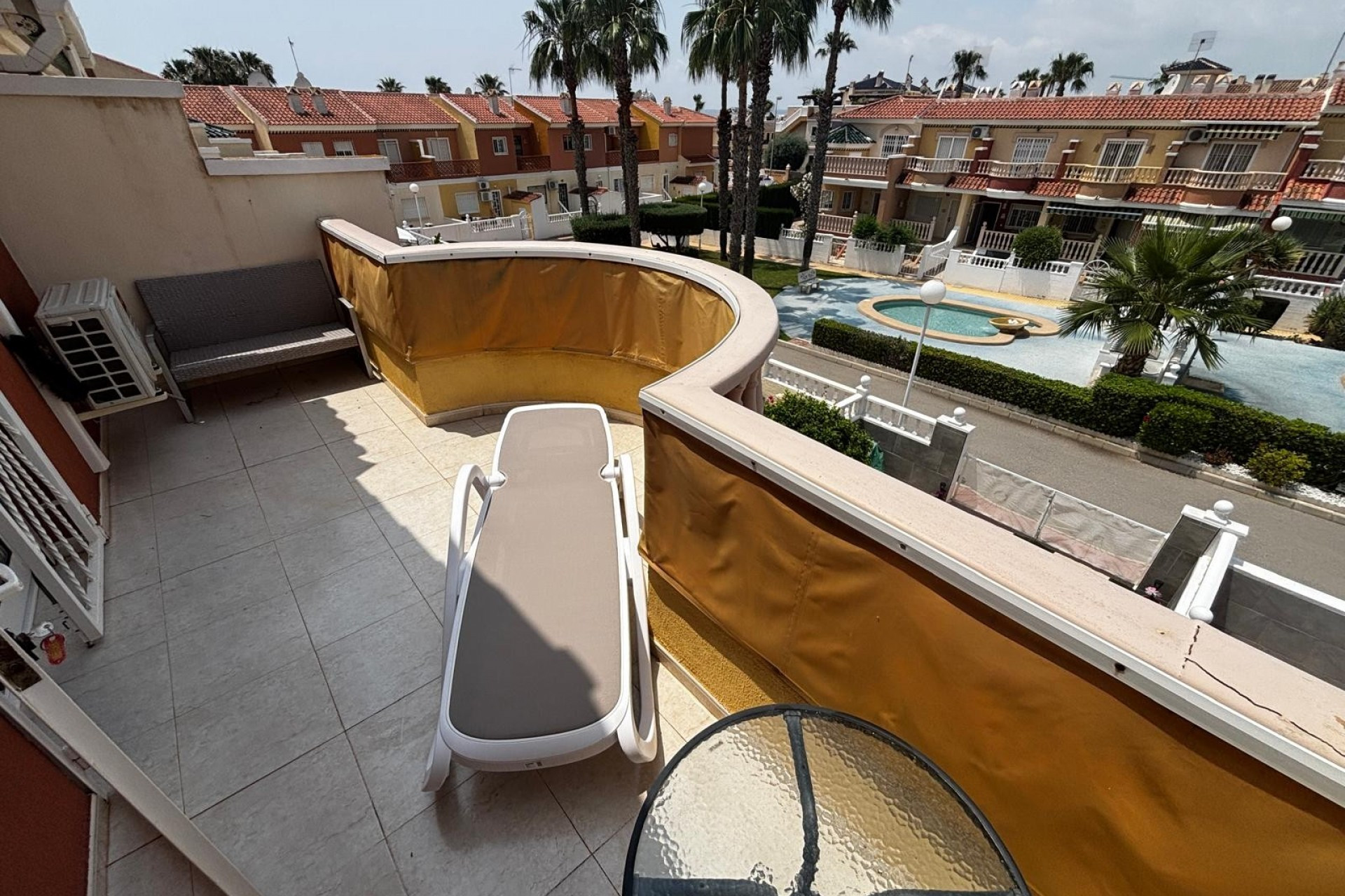 Resale - Townhouse - Ciudad Quesada - Doña pepa