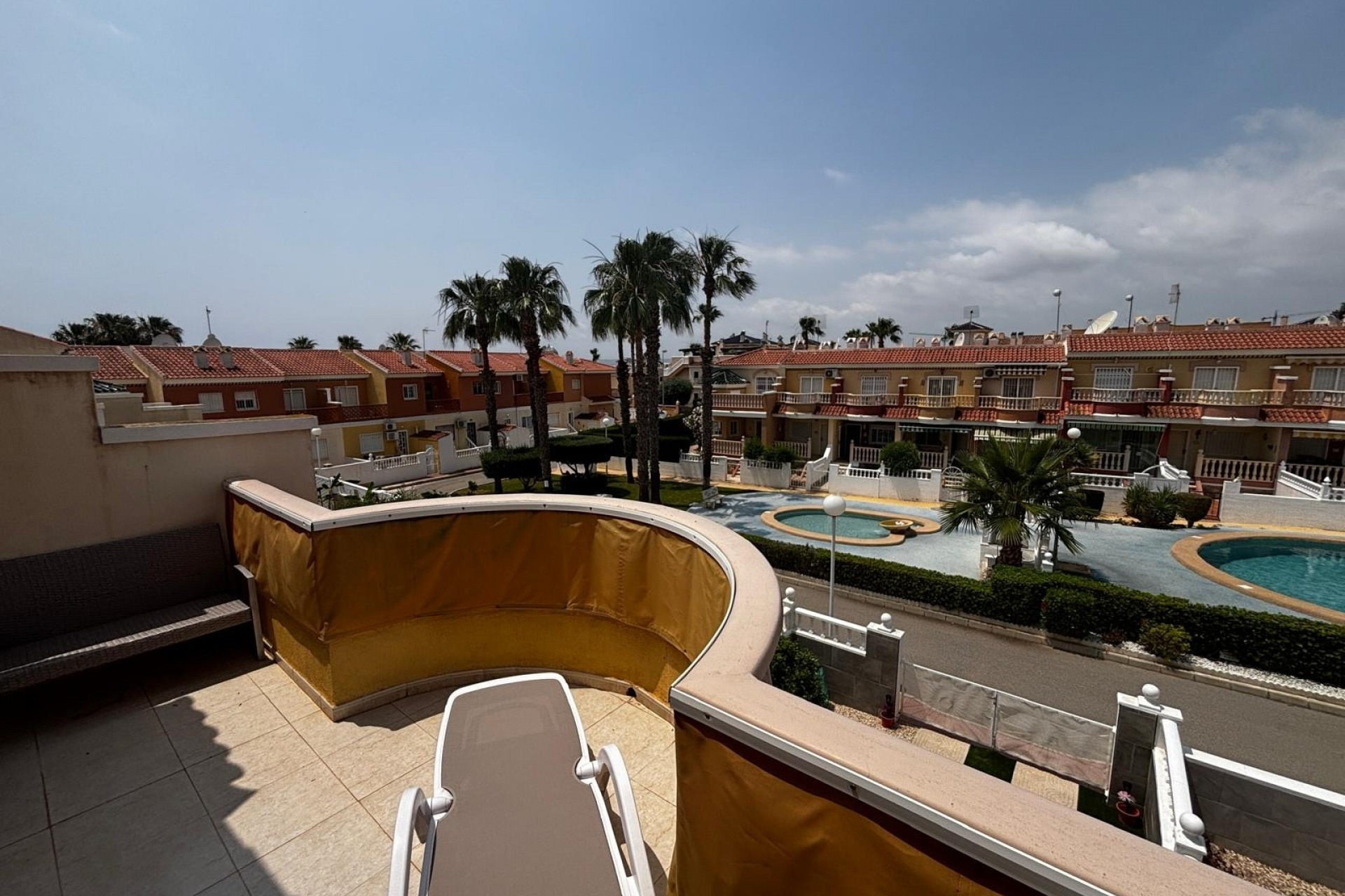 Resale - Townhouse - Ciudad Quesada - Doña pepa