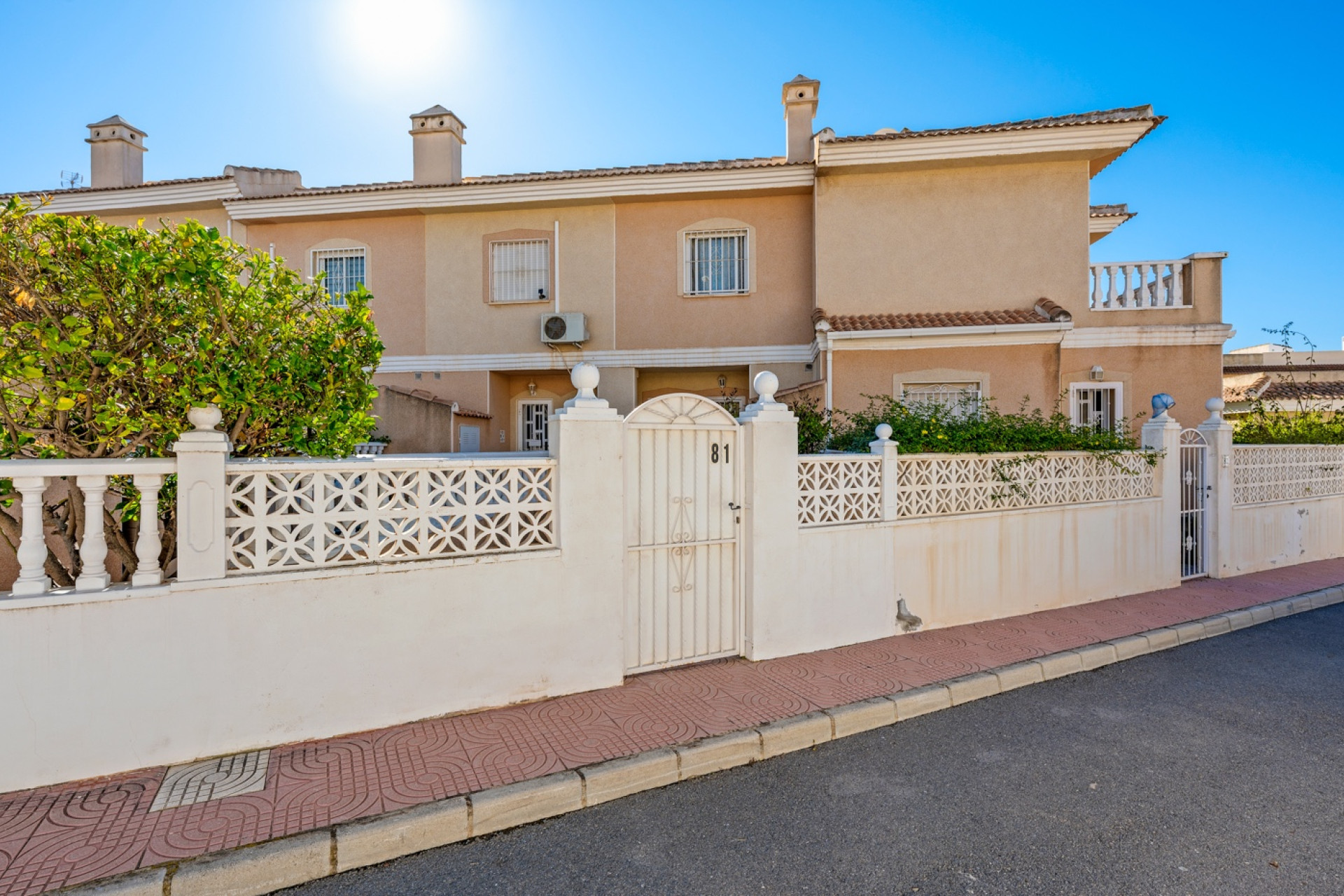 Resale - Townhouse - Ciudad Quesada - Doña Pepa